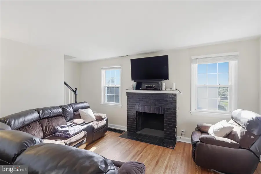 1112 Fairview Rd, Hagerstown, MD 21742 - #3