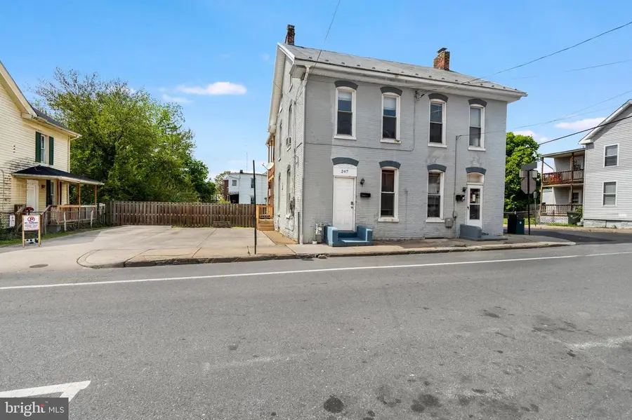 247 N Mulberry St, Hagerstown, MD 21740 - #3
