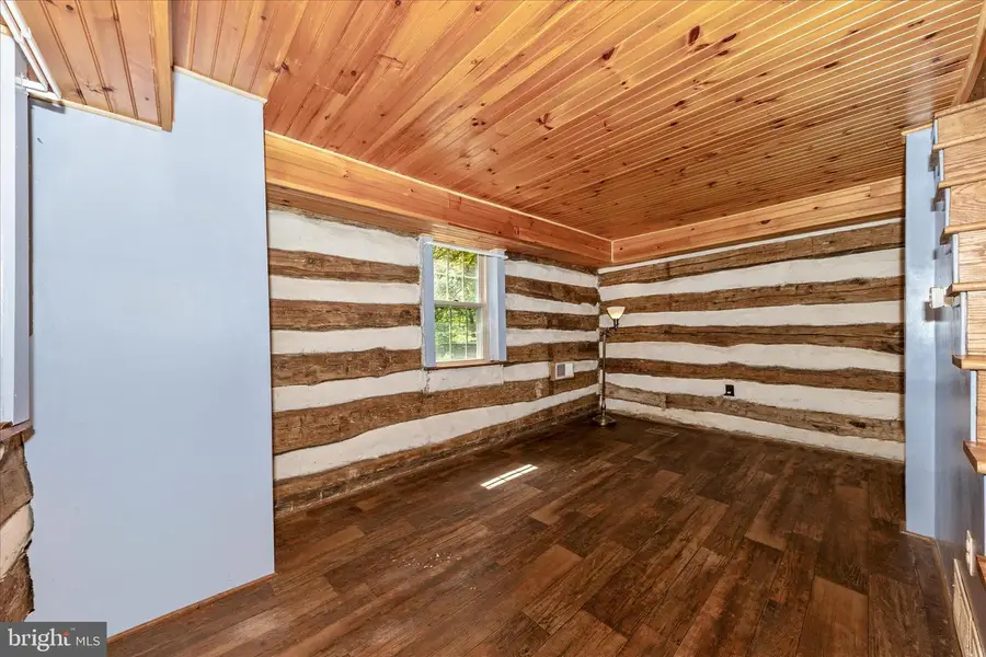 3020 Chestnut Grove Rd, Keedysville, MD 21756 - #2