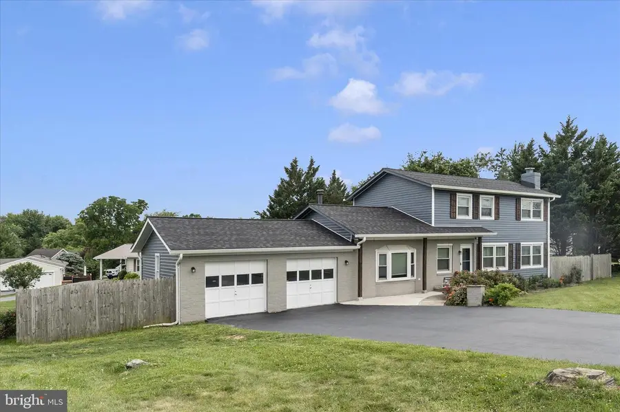301 Lanafield Dr, Boonsboro, MD 21713 - #2