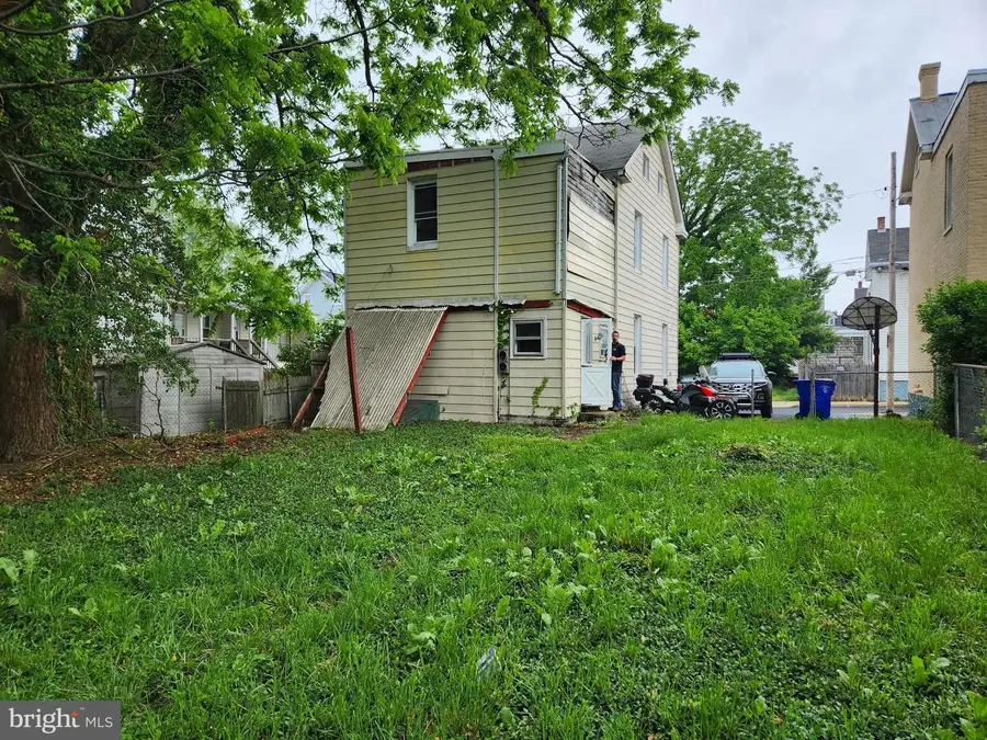 109 John St, Hagerstown, MD 21740 - #3