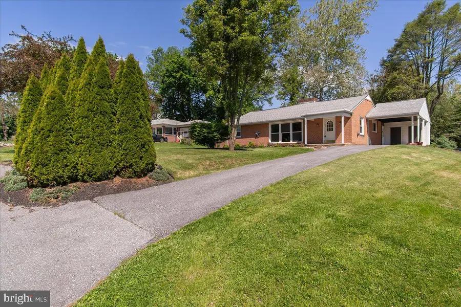 13318 Fairgreen Cir, Hagerstown, MD 21742 - #3