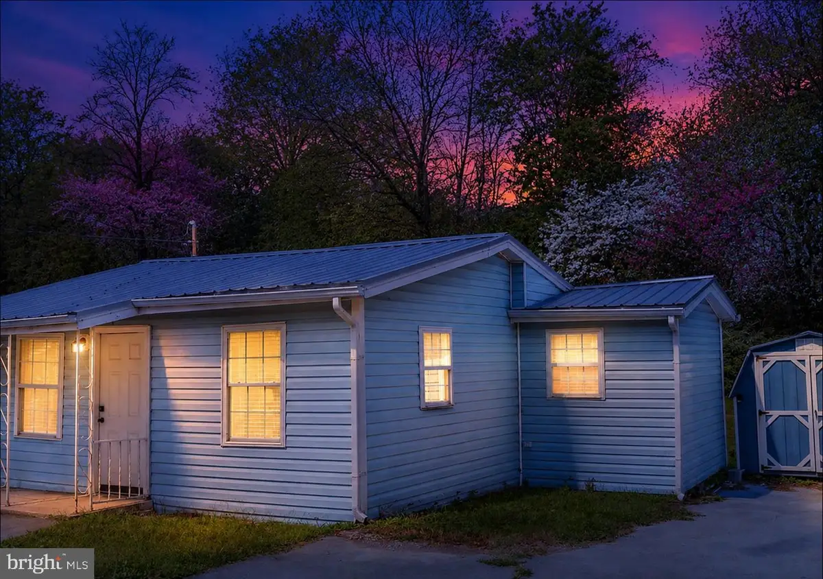 15442 Falling Waters Rd, Williamsport, MD 21795 - #1
