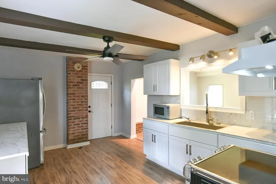 338 Liberty St, Hagerstown, MD 21740 - #2
