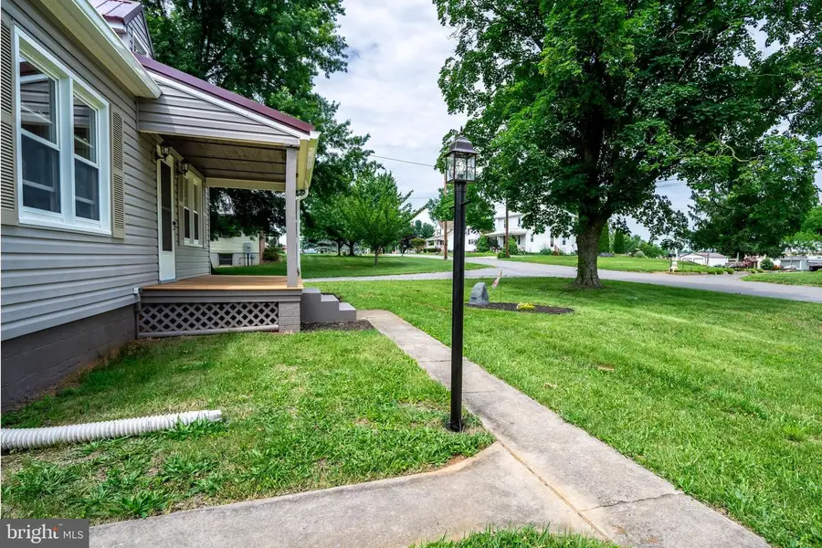 12834 Point Salem Rd, Hagerstown, MD 21740 - #3