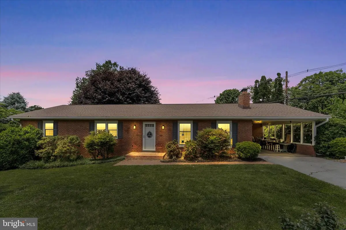 10928 Holly Ter, Hagerstown, MD 21740 - #1