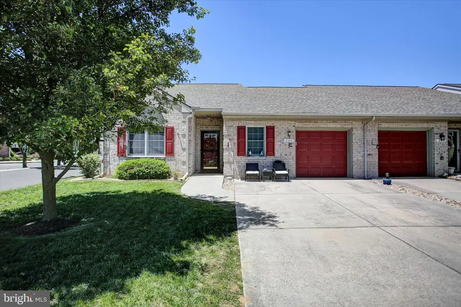 240 Sunbrook Ln #137, Hagerstown, MD 21742 - #2