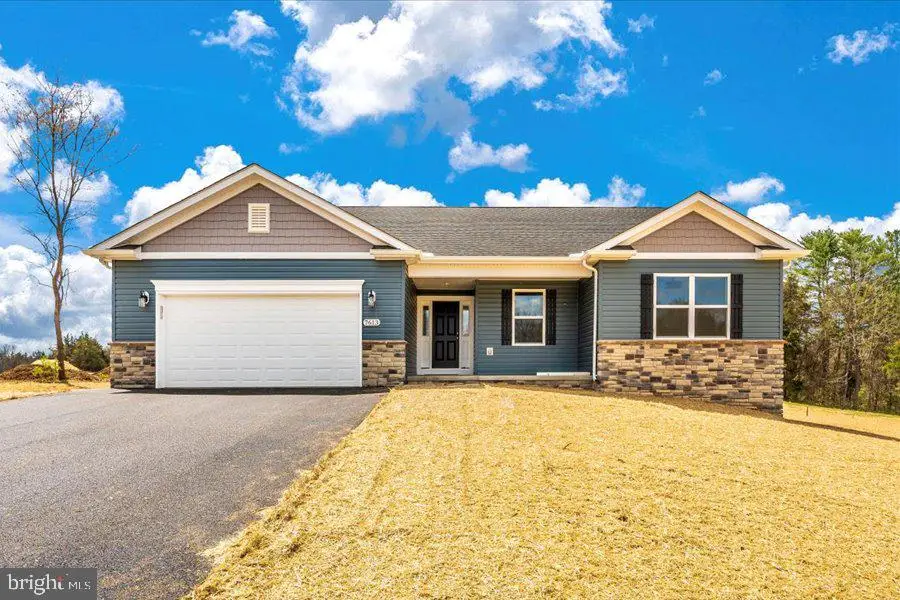 21913 Durberry Rd, Smithsburg, MD 21783 - #1