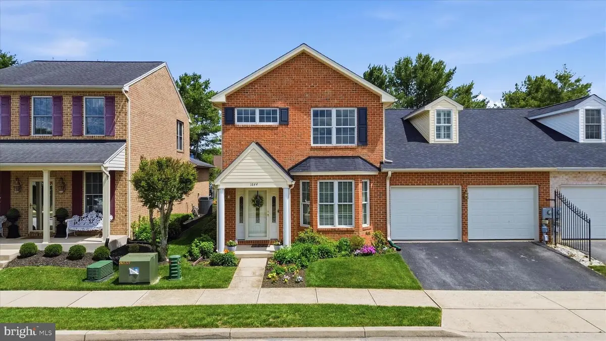 1844 Meridian Dr, Hagerstown, MD 21742 - #1
