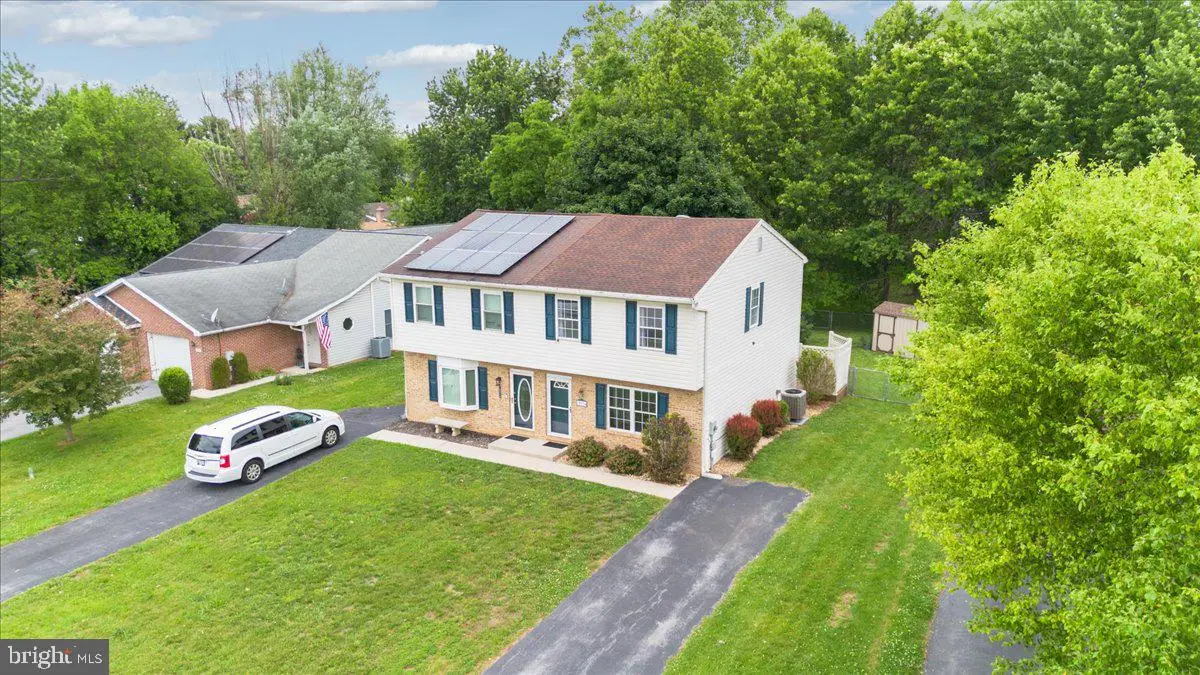 18024 Edith Ave, Maugansville, MD 21767 - #1