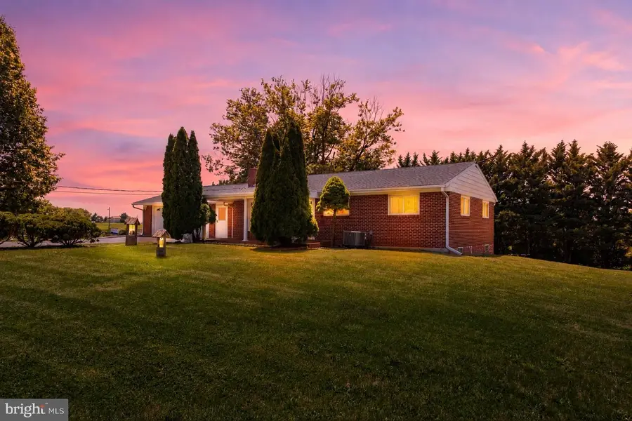 8418 Mapleville Rd, Boonsboro, MD 21713 - #2