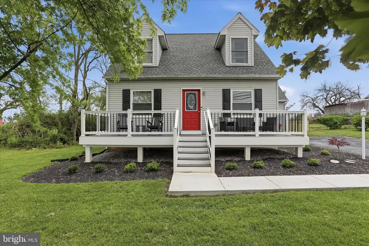 13427 Maugansville Rd, Hagerstown, MD 21740 - #1