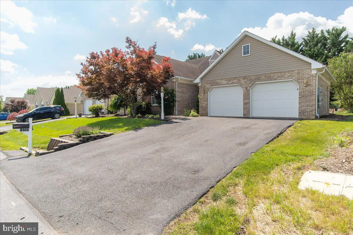 18727 Dover Dr, Hagerstown, MD 21742 - #1