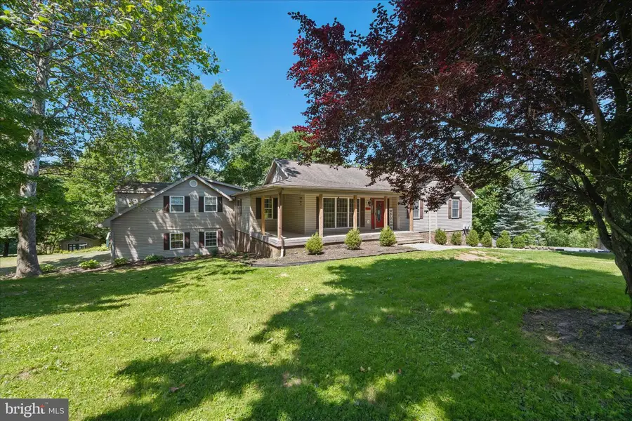 8354 Mountain Laurel Rd, Boonsboro, MD 21713 - #2