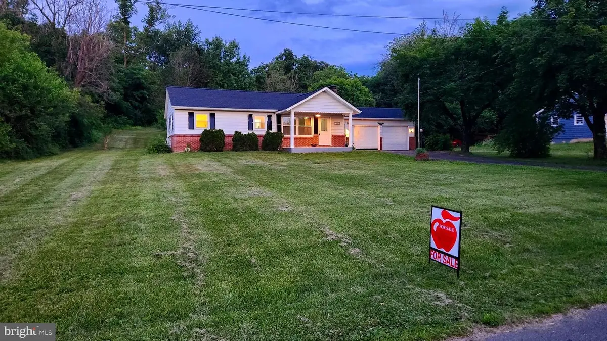 8803 Sharpsburg Pike, Fairplay, MD 21733 - #1