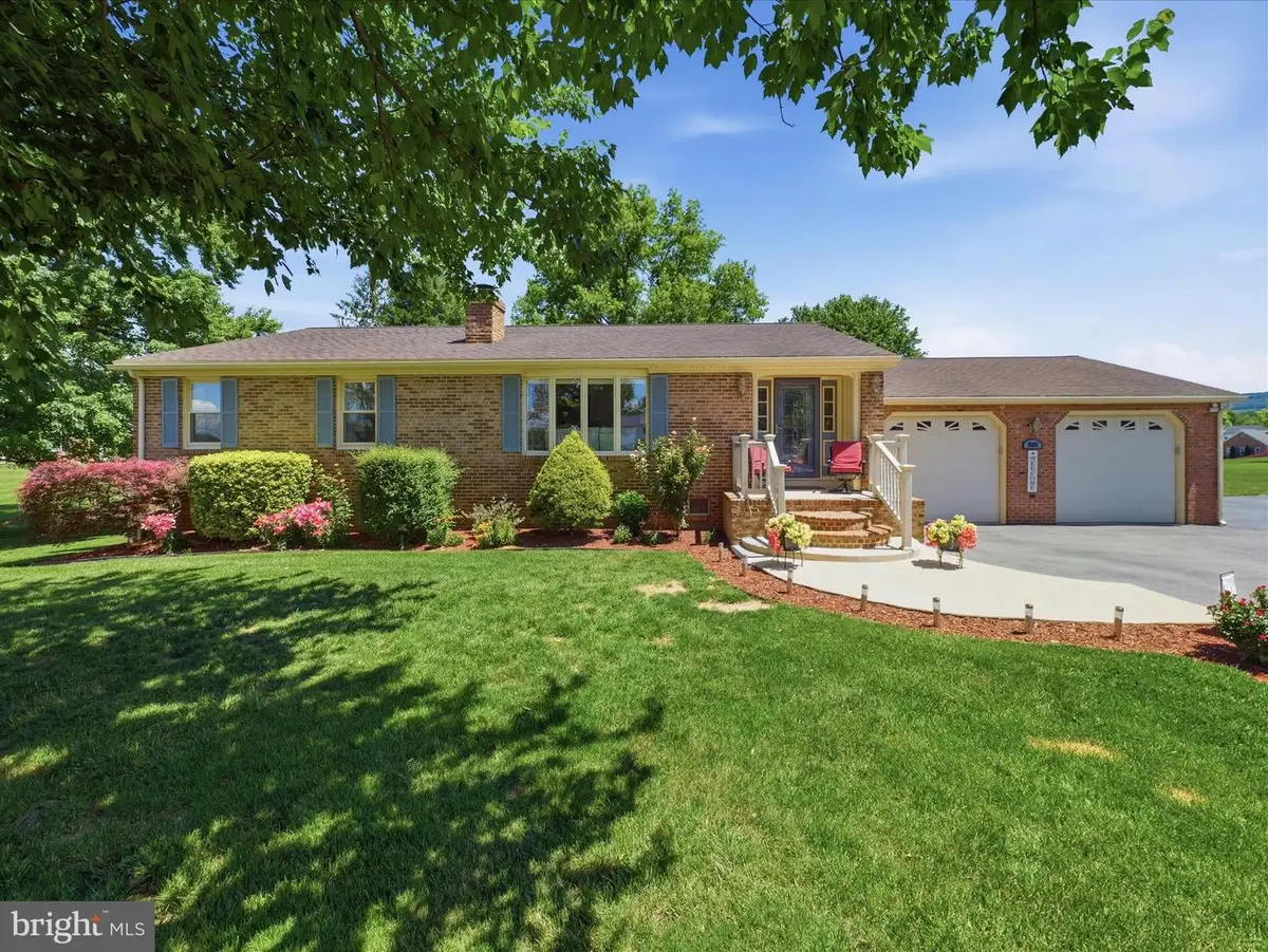 21925 Beaverbrook Dr, Smithsburg, MD 21783 - #1