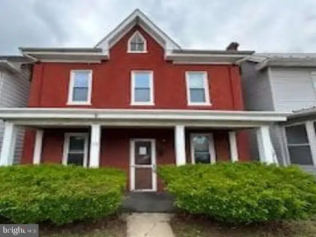 719 S Potomac St, Hagerstown, MD 21740 - #1
