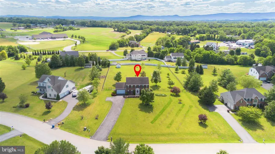 17015 Bivens Ln, Hagerstown, MD 21740 - #2