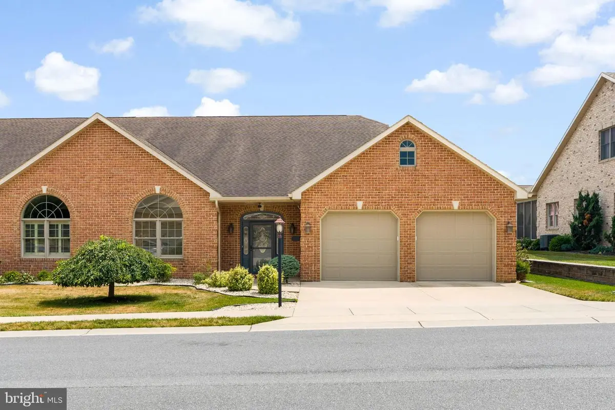 19419 Amethyst Dr, Hagerstown, MD 21742 - #1