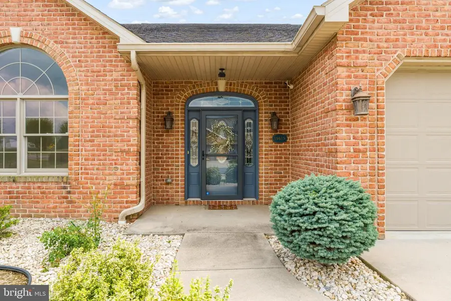 19419 Amethyst Dr, Hagerstown, MD 21742 - #3