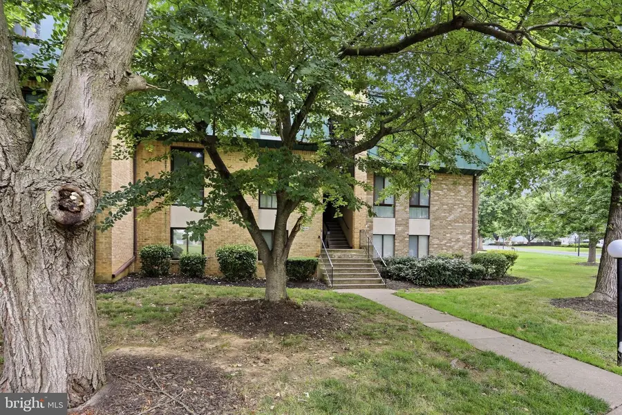 1014 Brinker Dr #302, Hagerstown, MD 21740 - #2