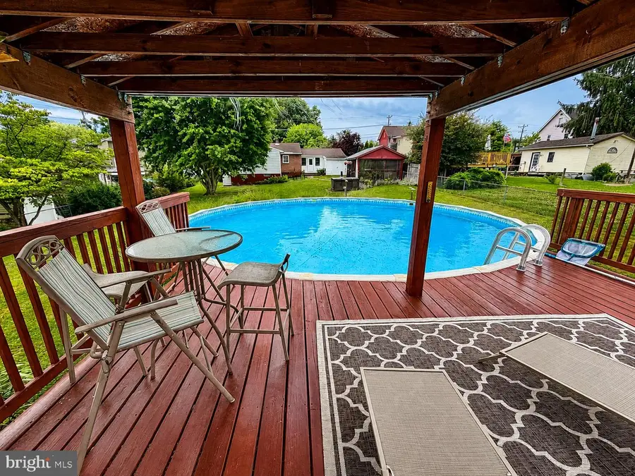 14 Poplar St E, Funkstown, MD 21734 - #3