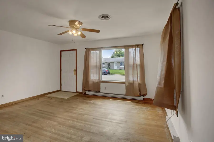 103 Young Ave, Boonsboro, MD 21713 - #3
