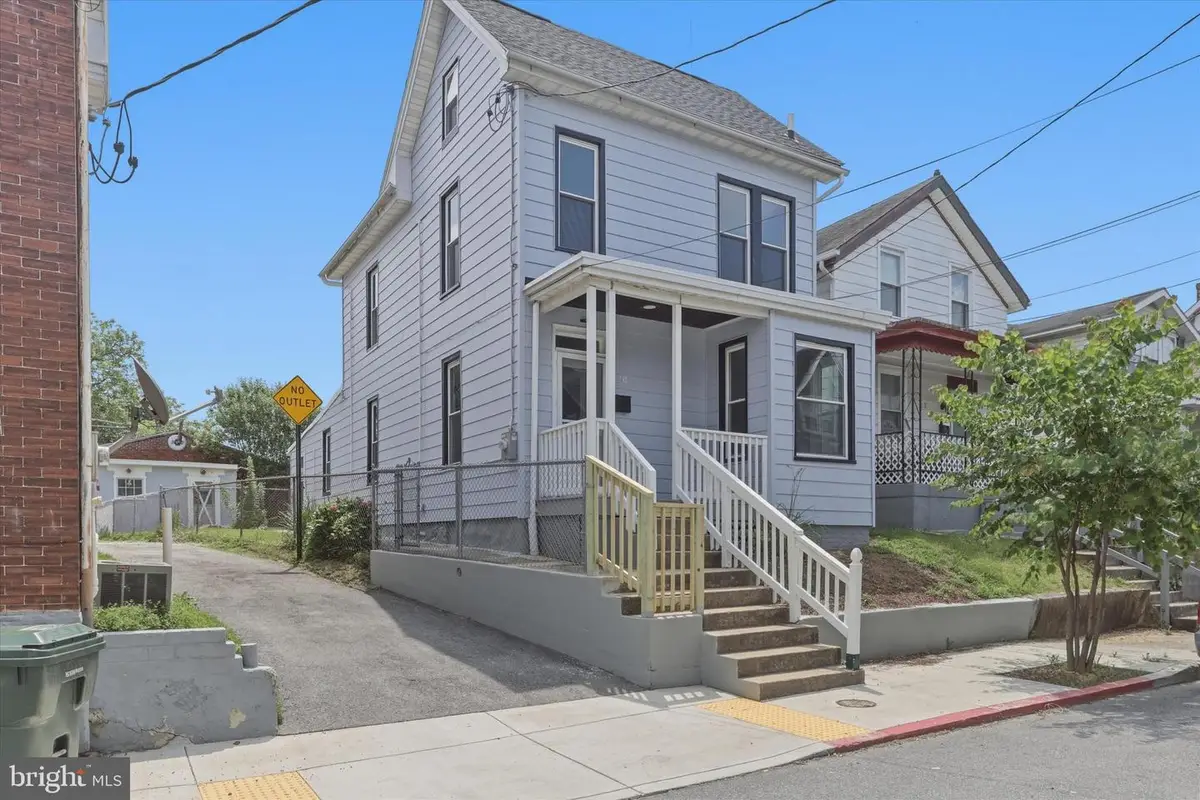20 Summer St, Hagerstown, MD 21740 - #1