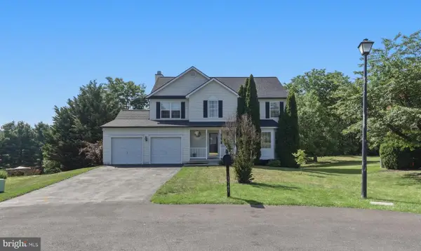 1949 Winston Dr, HAGERSTOWN, MD 21740