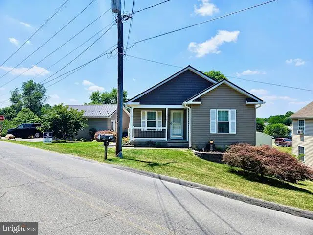 201 Saint Paul St, Boonsboro, MD 21713 - #2