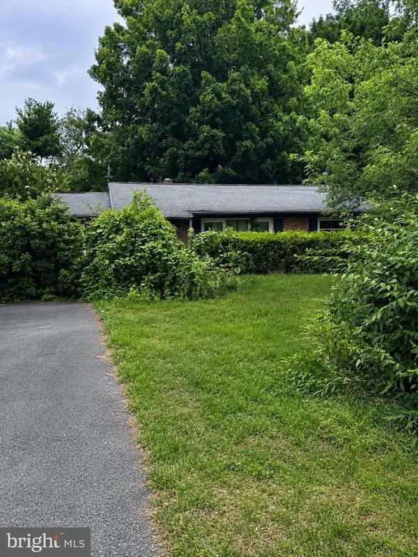 17712 Burnside Ave, HAGERSTOWN, MD 21740