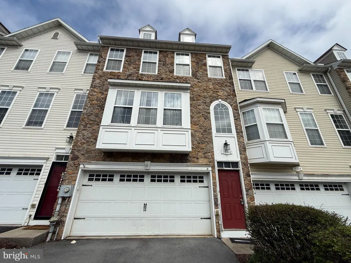 10322 Lantern Ln, Hagerstown, MD 21740 - #1