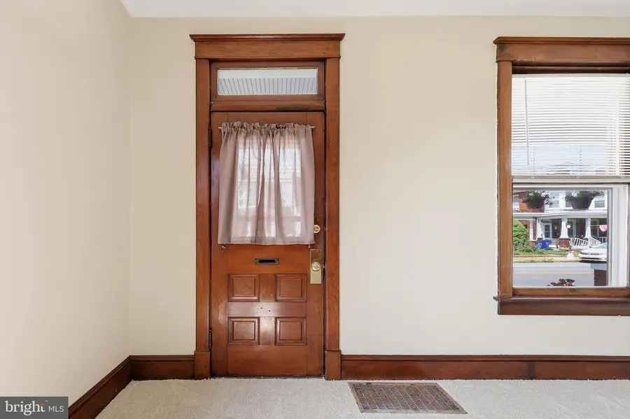421 Jefferson St, Hagerstown, MD 21740 - #2