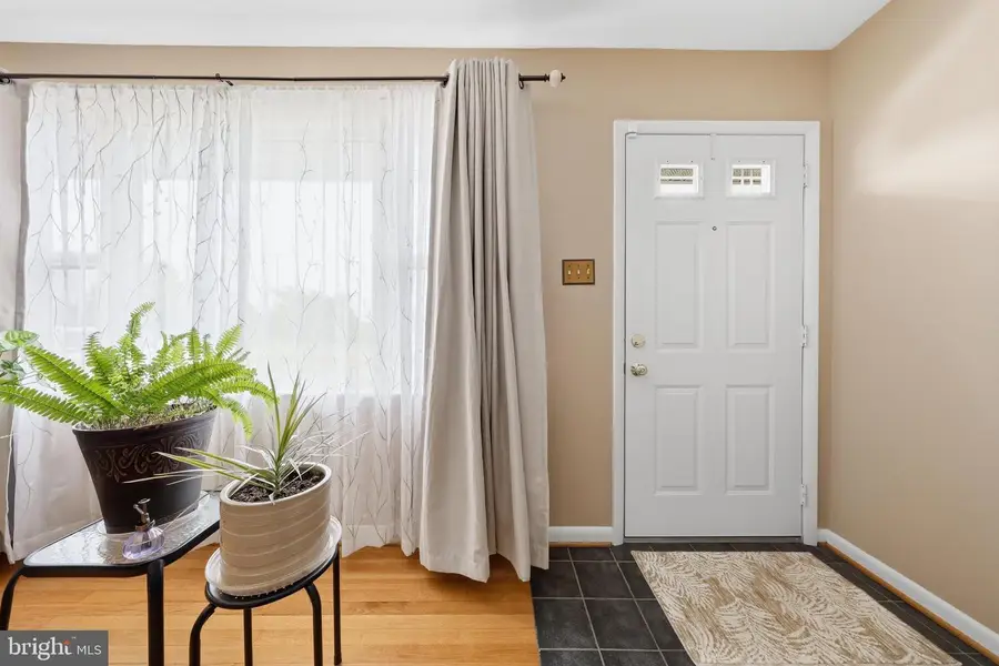16913 Fairview Rd, Hagerstown, MD 21740 - #2