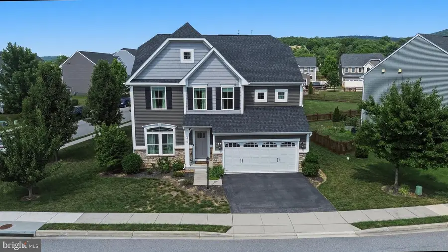 215 Monument Dr, Boonsboro, MD 21713 - #2