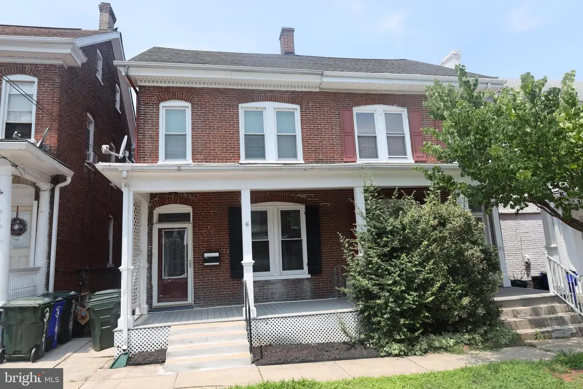 321 Mitchell Ave, Hagerstown, MD 21740 - #1