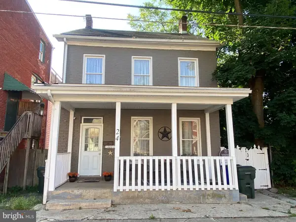 24 Madison Ave, HAGERSTOWN, MD 21740