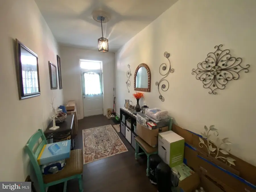 24 Madison Ave, Hagerstown, MD 21740 - #2
