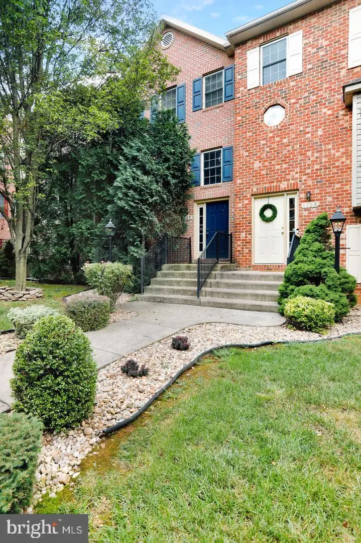 1137 Lindsay Ln, Hagerstown, MD 21742 - #1