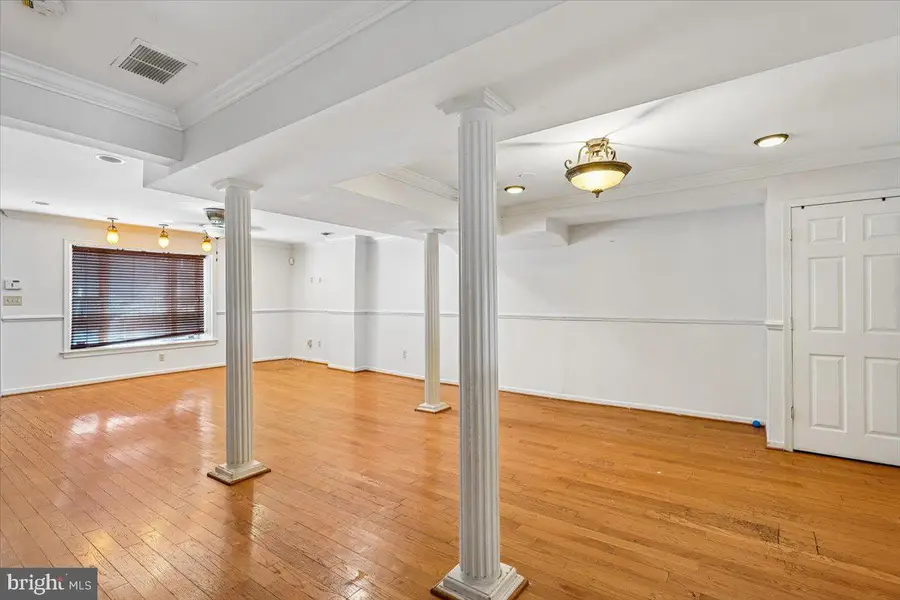 123 E Franklin St, Hagerstown, MD 21740 - #3