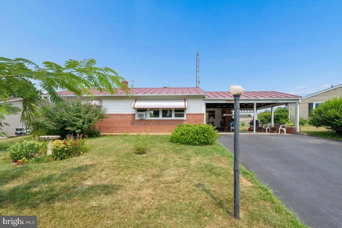 11505 Greenberry Rd, Hagerstown, MD 21740 - #1