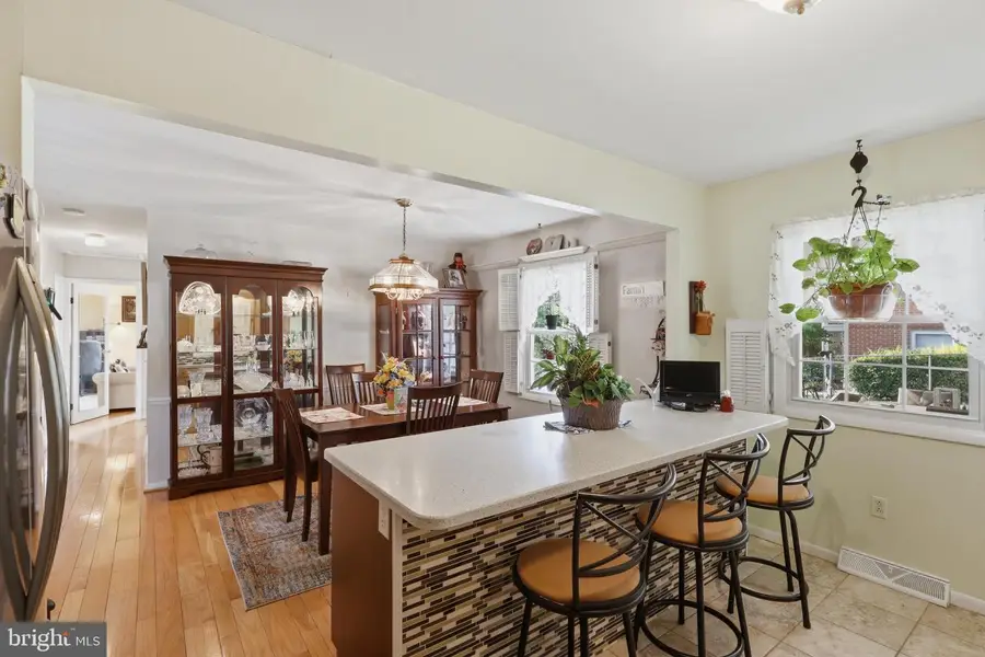 17601 Meadowood Dr, Hagerstown, MD 21740 - #3