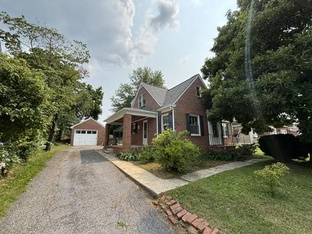 45 W Water St W, Smithsburg, MD 21783 - #1
