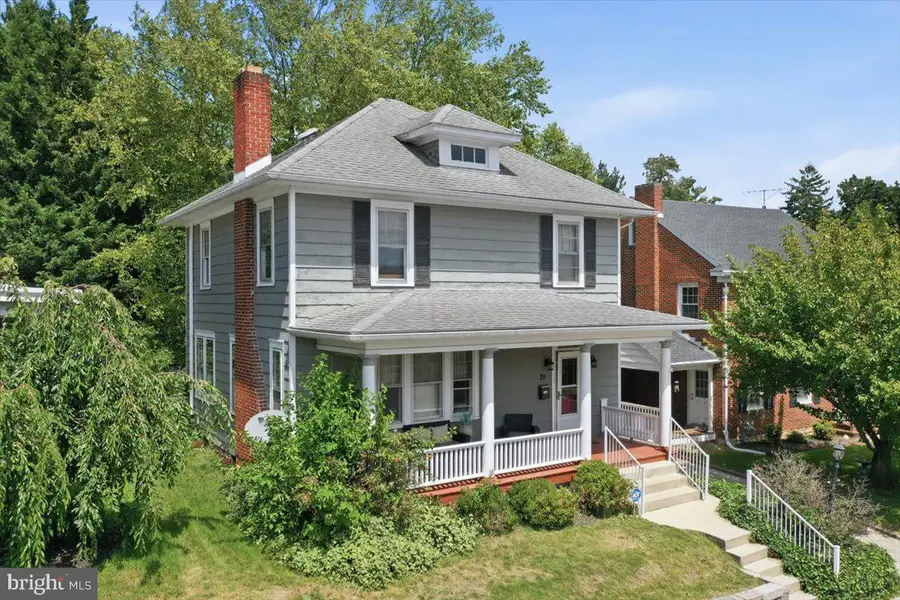 28 Mckee Ave, Hagerstown, MD 21742 - #3
