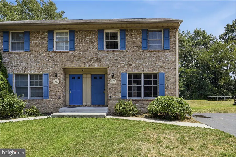1200 Fairchild Ave, Hagerstown, MD 21742 - #3