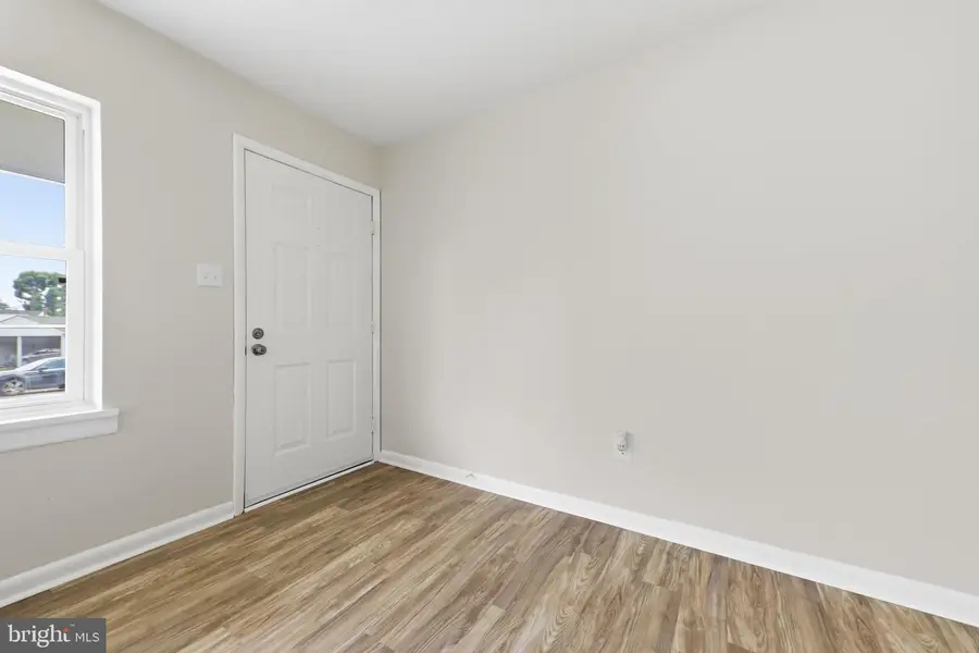 10802 Lincoln Ave, Hagerstown, MD 21740 - #3