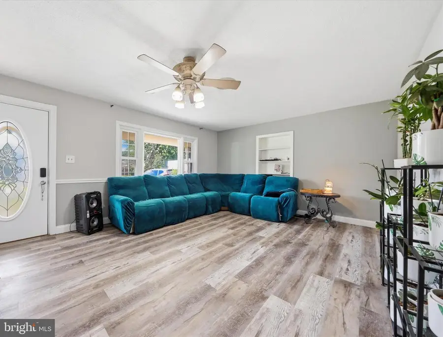 16808 Tammany Manor Rd, Williamsport, MD 21795 - #3