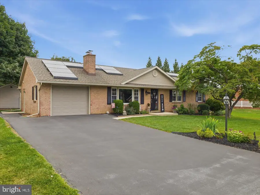 16715 Buford Dr, Williamsport, MD 21795 - #2