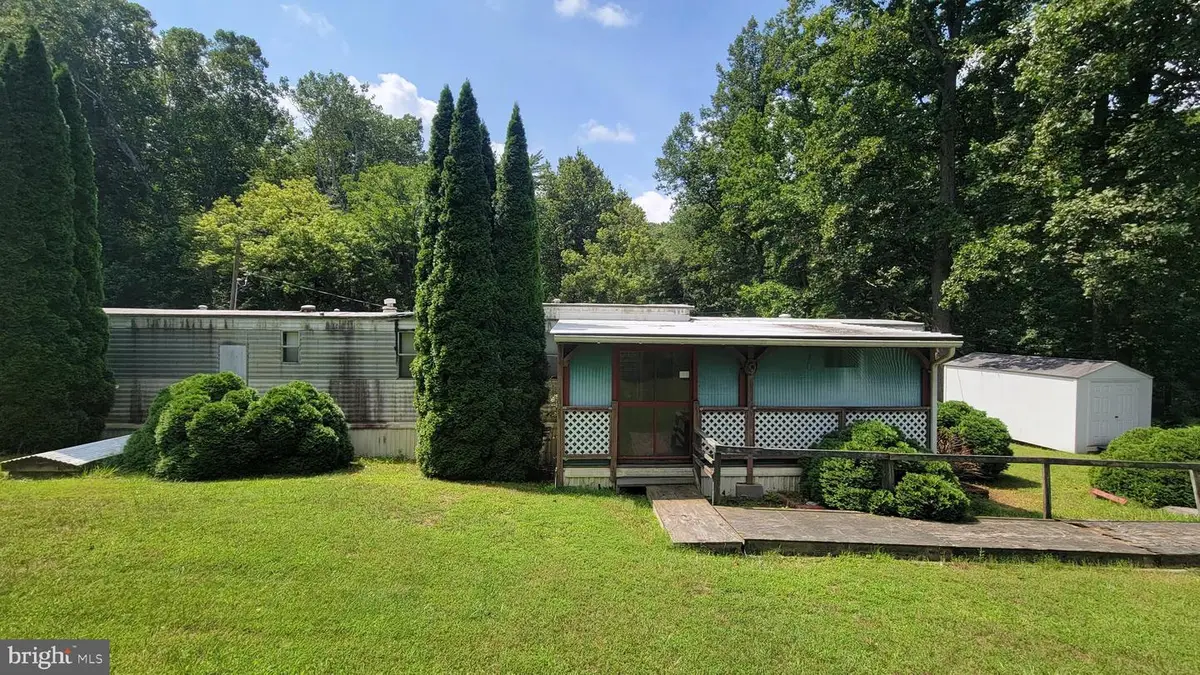 11861 Wolfsville Rd, Smithsburg, MD 21783 - #1