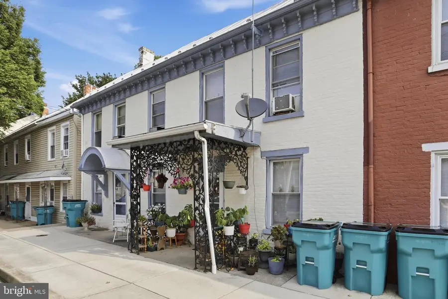14 & 16 W Baltimore St, Funkstown, MD 21734 - #2
